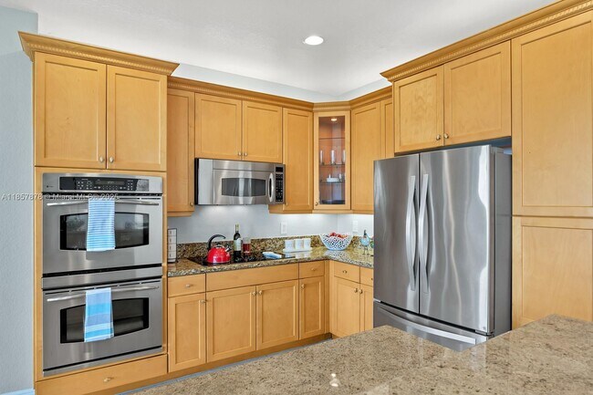 Building Photo - 4376 SW 179th Way