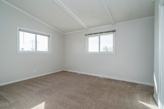 Building Photo - 8197 14th Ave S