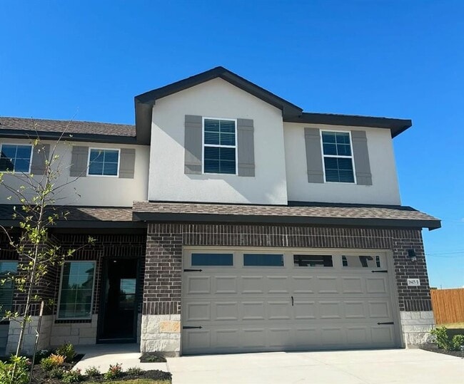 Primary Photo - 18405 Cremello Dr