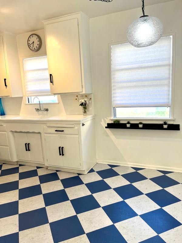 Building Photo - 2226 S Ridgeley Dr