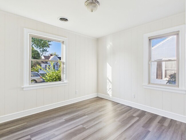 Building Photo - 1108 Goddin St