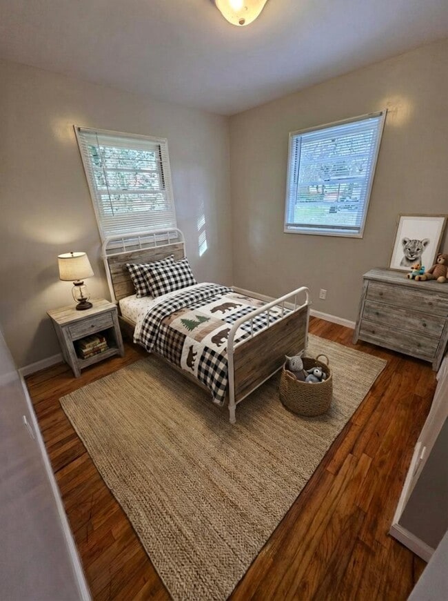 Building Photo - 1408 Carter St