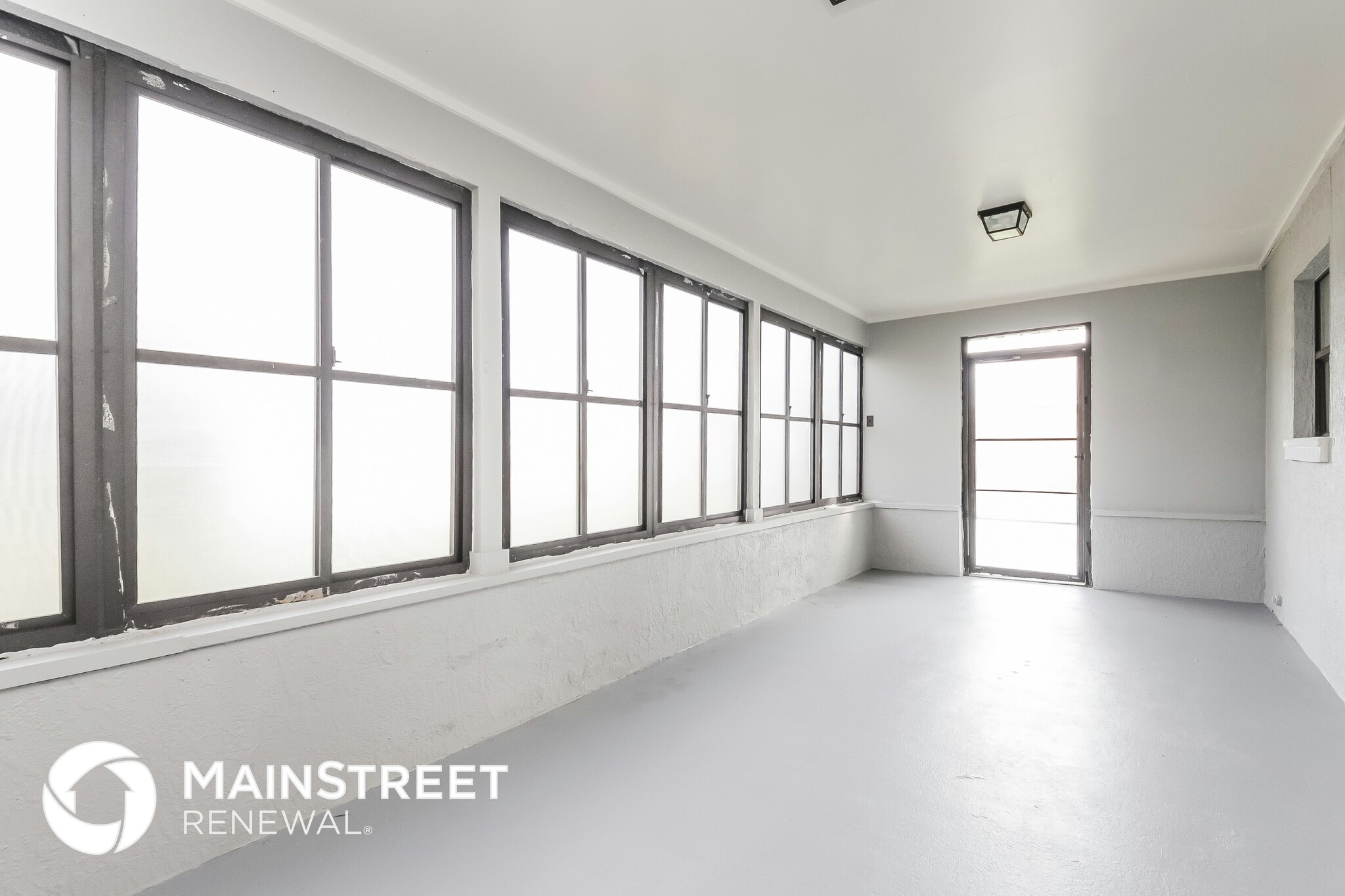 Building Photo - 604 Basingstoke Ct