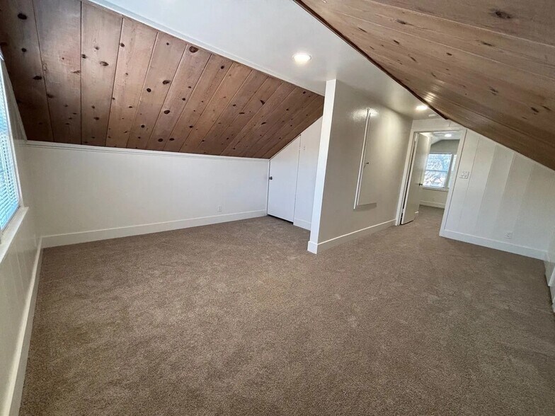 Upstairs bedroom - 731 Brigham Ave