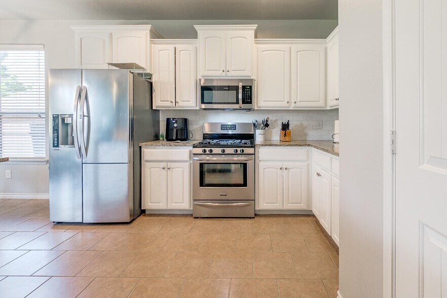 Building Photo - 3428 NW 176th St