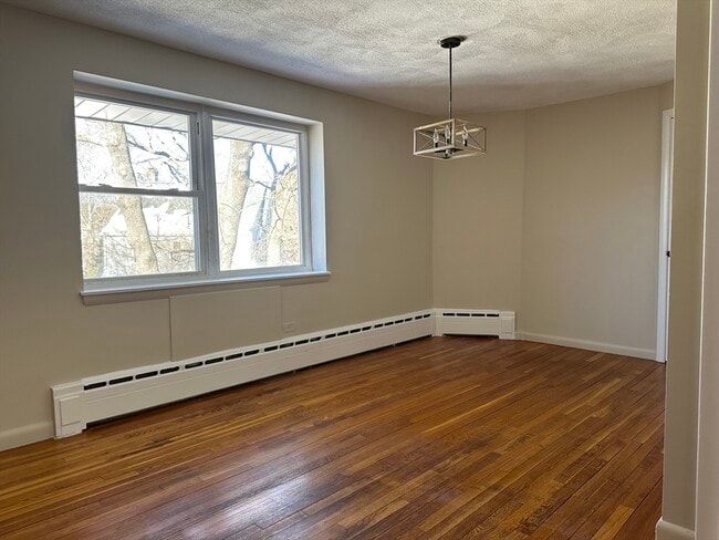 Building Photo - 77 Wyman St