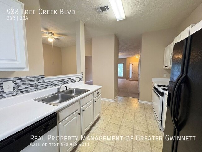 Building Photo - 938 Tree Creek Blvd