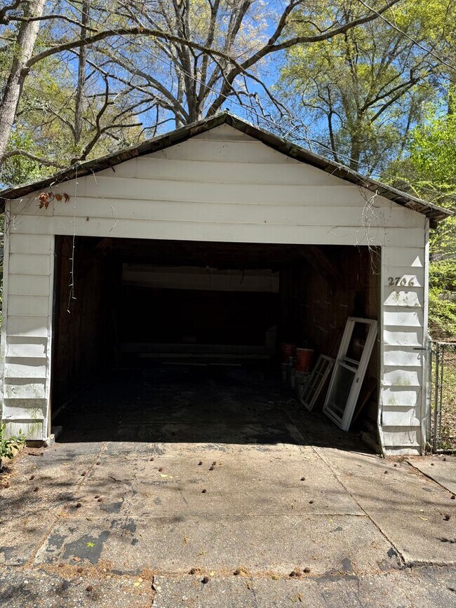 Building Photo - 2706 Norris Rd