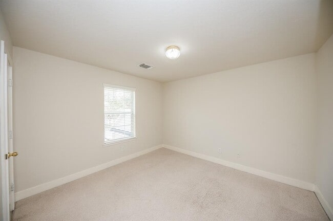 Building Photo - 5839 Sonoma Ridge
