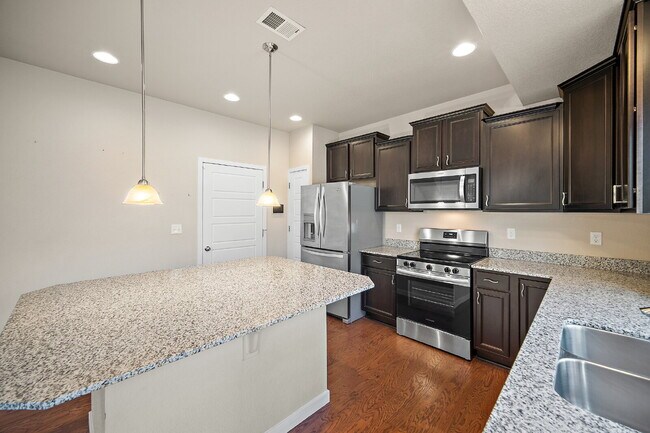 Building Photo - 6221 John Muir Trl