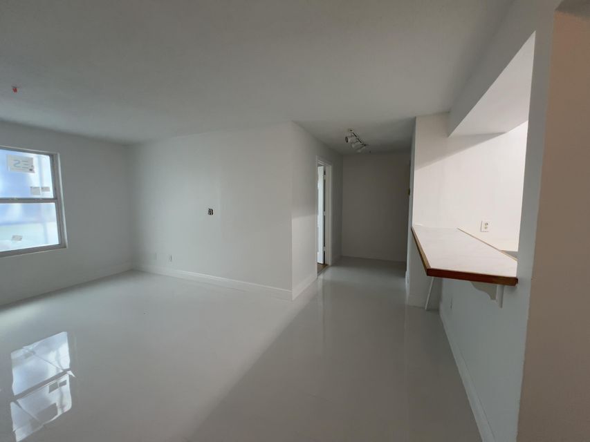 Building Photo - 2319 N Congress Ave