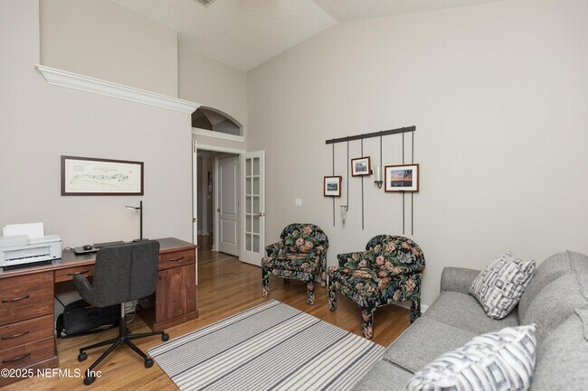 Building Photo - 212 Island Green Dr