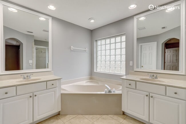 Building Photo - Amelia Island Beauty in Islesworth!