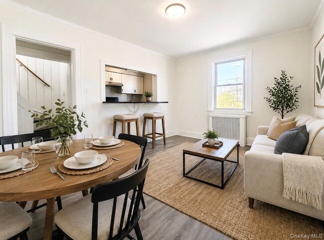 Building Photo - 66 Kenmore Rd