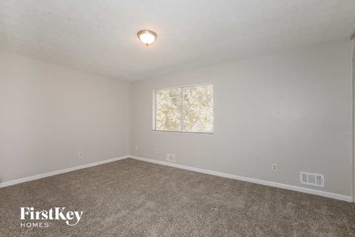 Building Photo - 8822 Ashwood Dr
