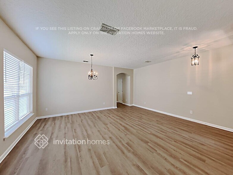 Building Photo - 3064 Litchfield Dr