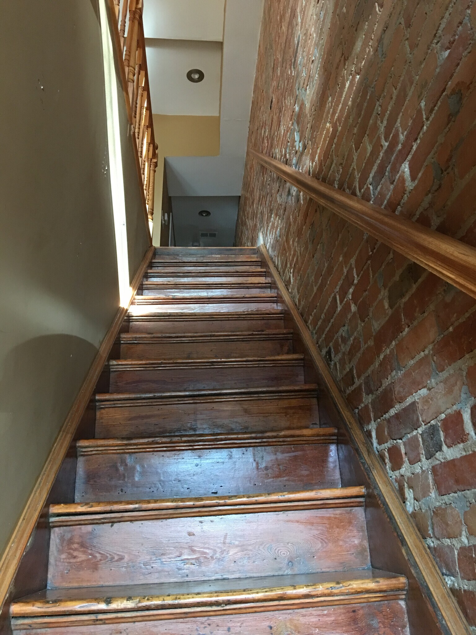 Building Photo - 1743 N Capitol St NE