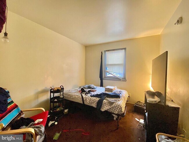 Building Photo - 2104 N 11th St