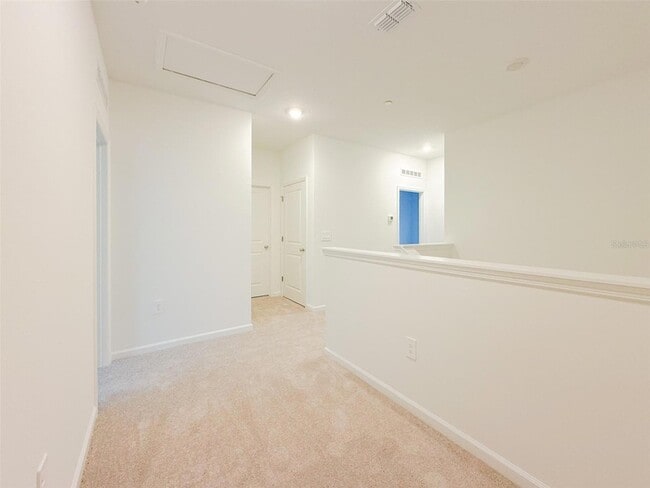 Building Photo - 1991 Stake Out Wy