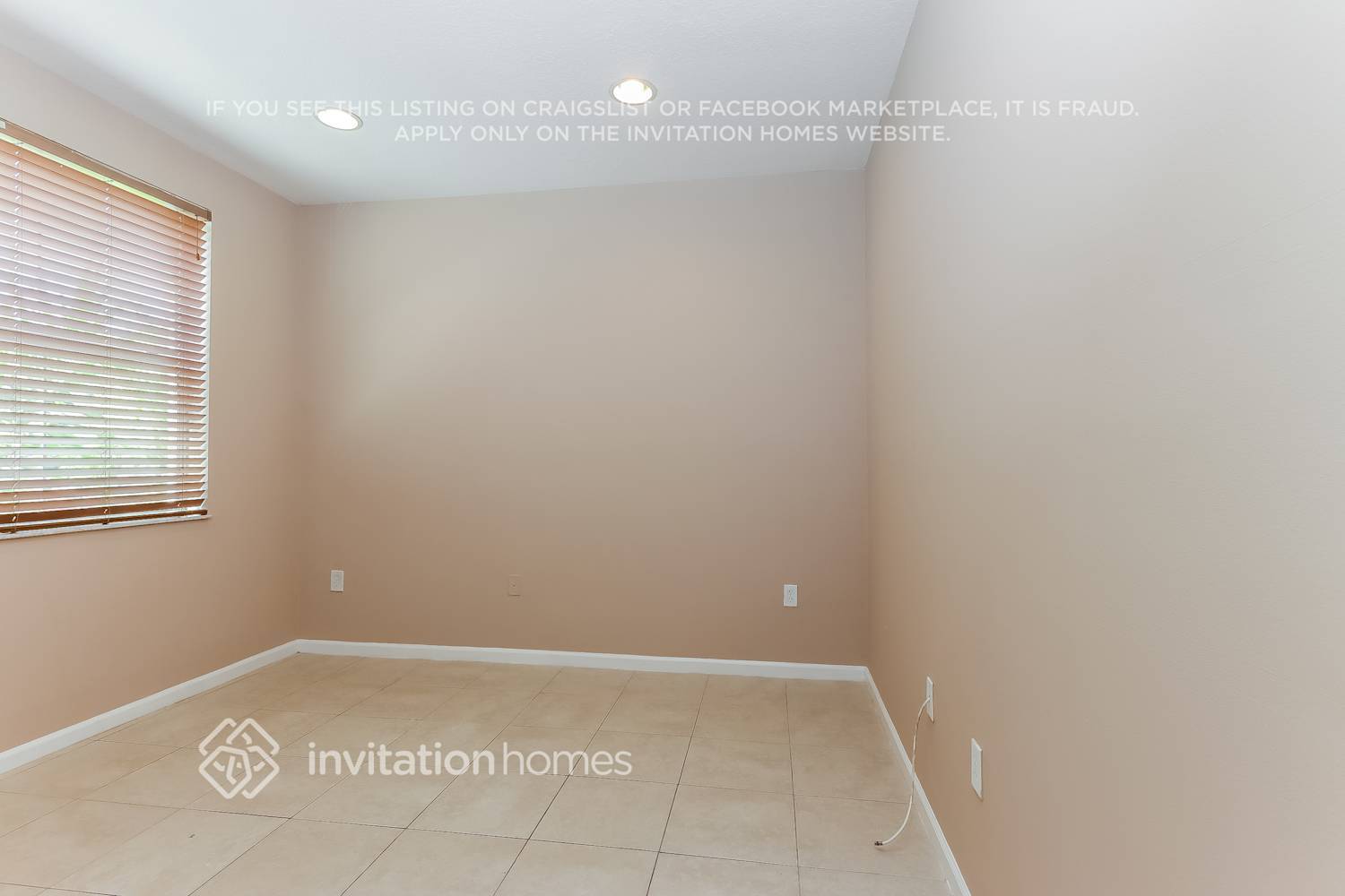 Building Photo - 1334 Piazza Pitti