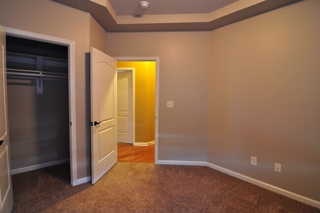 Building Photo - 1462 Cobra Ln