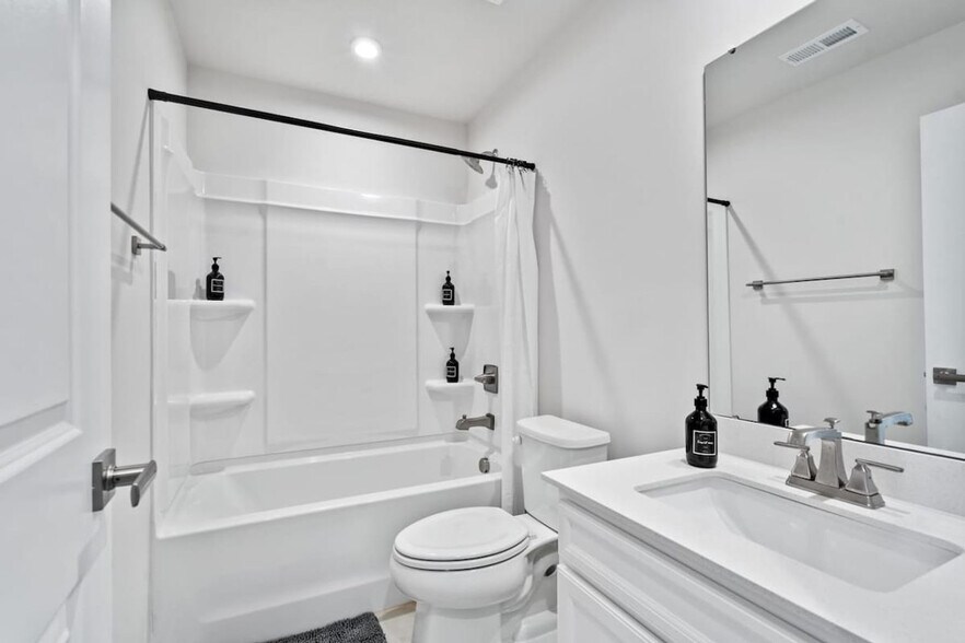 Building Photo - 3117 Coquina Ln