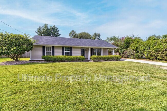 Building Photo - 6232 Murrayville Rd
