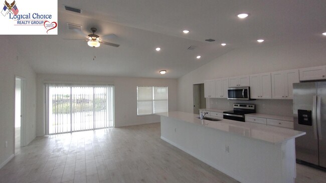 Building Photo - 3006 NW 9th St