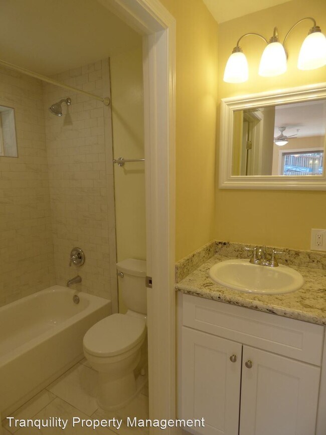 Building Photo - 1 br, 1 bath House - 2633 E Street