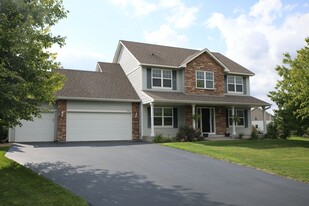 Building Photo - 16513 Dodd Ln