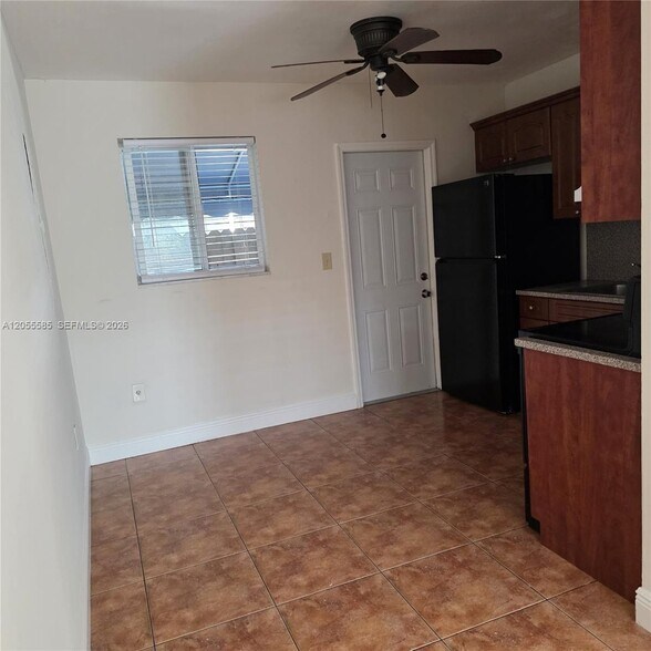 Building Photo - 319 Beacom Blvd