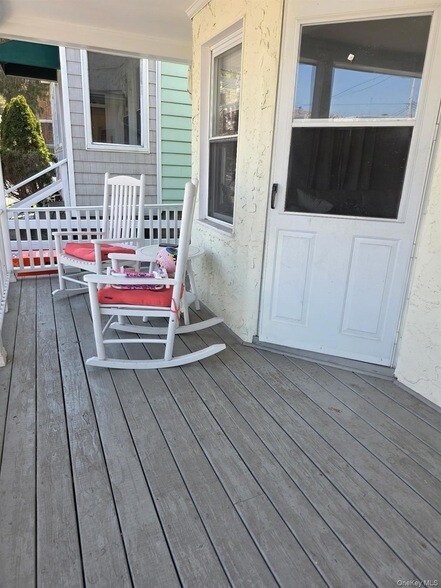 Building Photo - 40 Parsons St