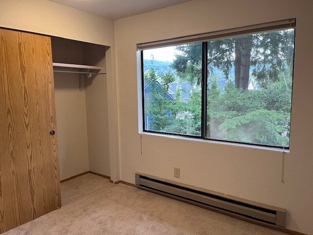 2nd bedroom - 260 3rd Ave NE