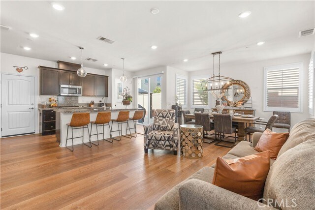 Building Photo - 8653 Bay Laurel St