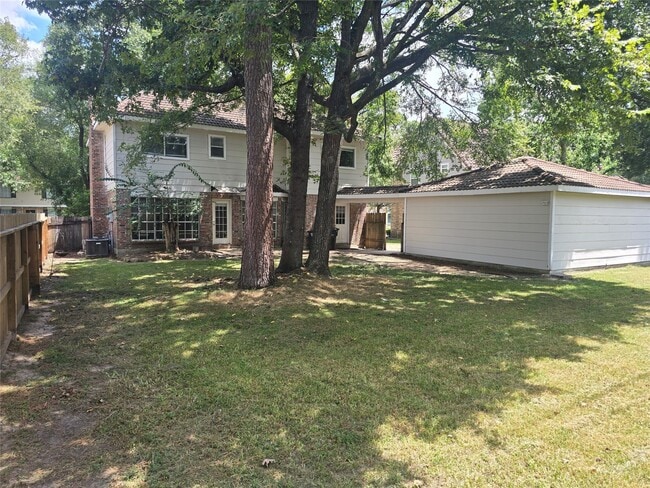 Building Photo - 3211 Highland Laurels Dr