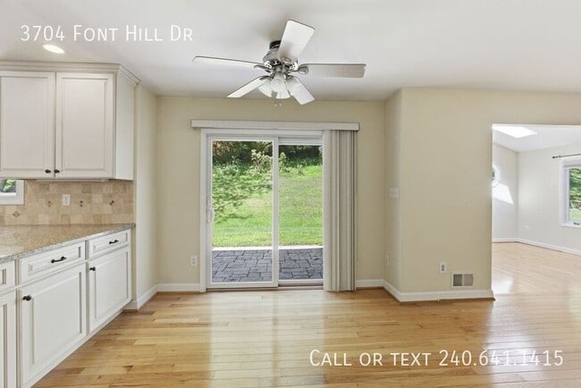 Building Photo - 3704 Font Hill Dr