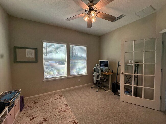 Building Photo - Spacious Home in Growing Area of St Johns County