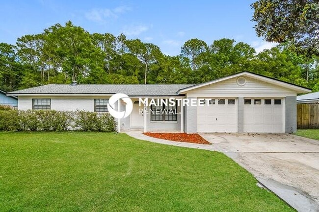 Primary Photo - 3 Bedroom Pet-Friendly Home in orange park...
