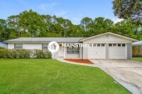 Building Photo - 3 Bedroom Pet-Friendly Home in orange park...
