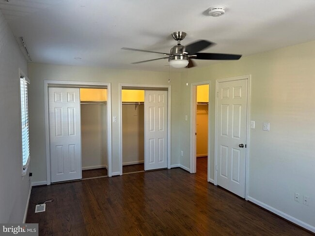 Building Photo - 4054 Norbeck Square Dr