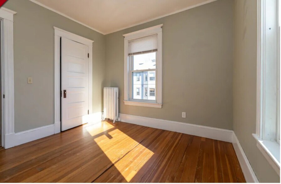 Building Photo - 11 Faxon St