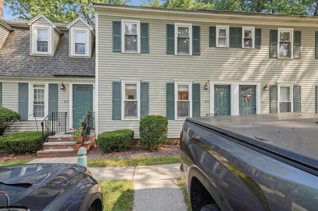 Building Photo - 852 Wellman Ave