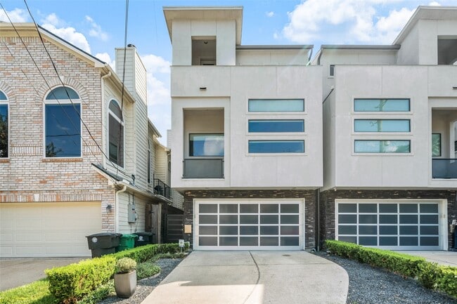 Primary Photo - 316 Birdsall St