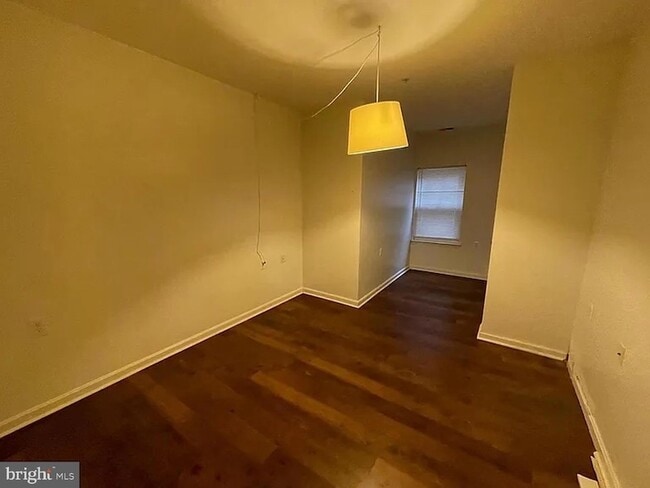 Building Photo - 3044 Irma Ct