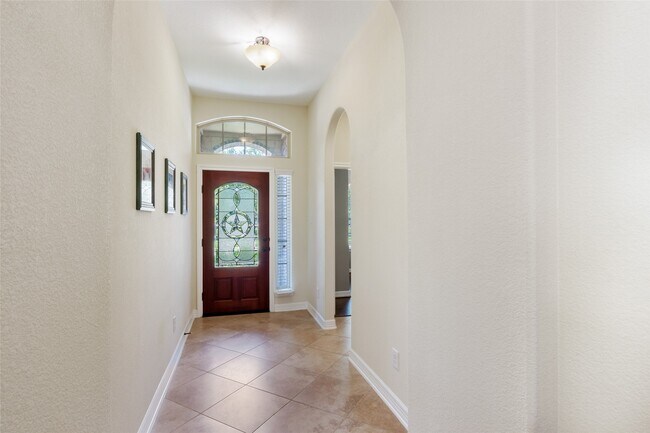 Building Photo - 19826 Summit Crest Ct