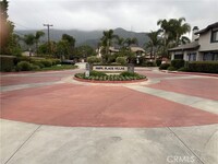 Building Photo - 860 Swiss Trails Rd