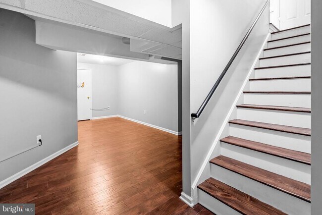 Building Photo - 98 Canal View Dr