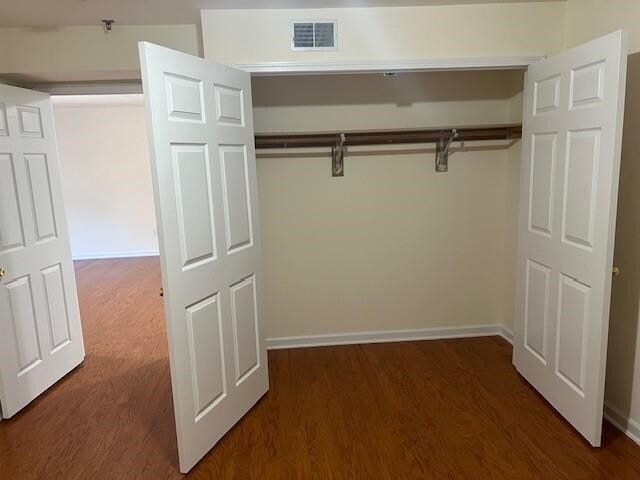 Building Photo - 1031 Clinton St