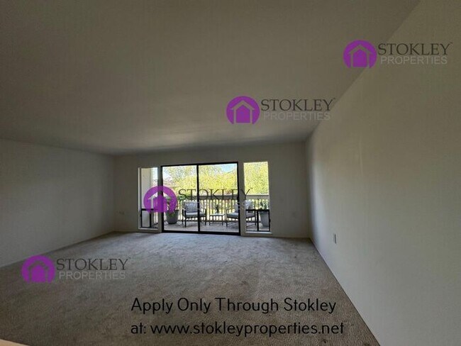Building Photo - 1317 Canyonwood Ct