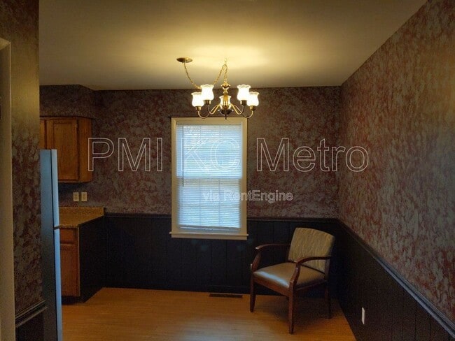 Building Photo - 3207 NE 48th Terrace